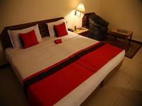 Oyo Premium Sector 26 Madhya Marg Hotel Chandigarh Exterior photo