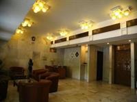Oyo Premium Sector 26 Madhya Marg Hotel Chandigarh Exterior photo