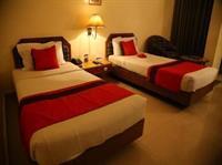 Oyo Premium Sector 26 Madhya Marg Hotel Chandigarh Exterior photo